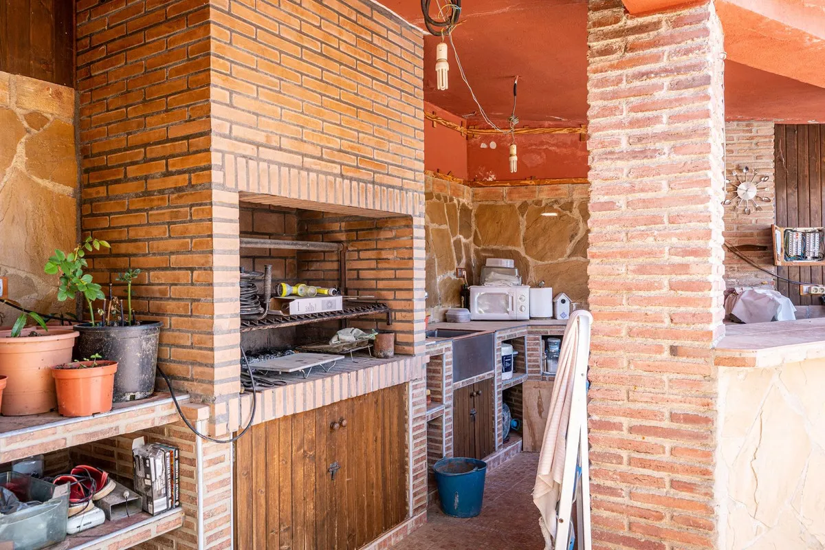 26568544-ab16-4af1-89f1-f305f09ece6c