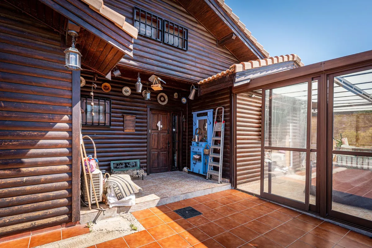 8cd023d2-4e96-488f-94d9-b48b6453b65e