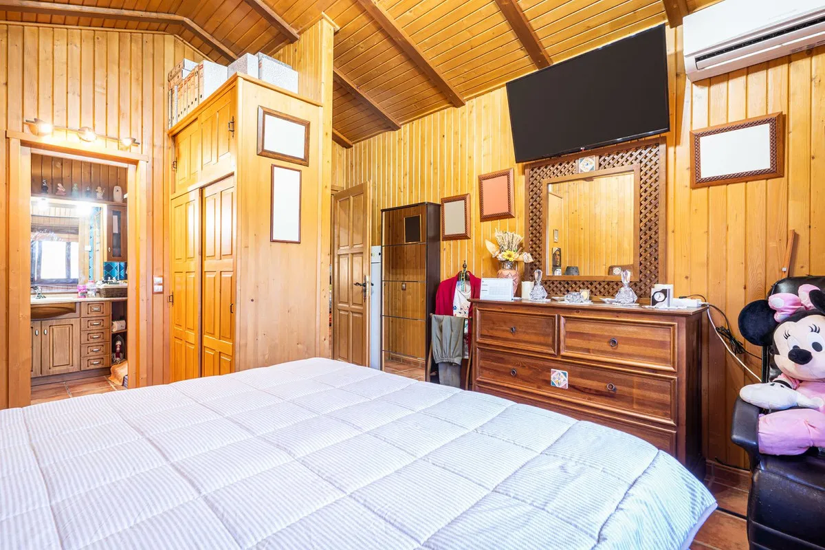 a71a39e1-5026-4db9-a37e-c79f1baf8edf