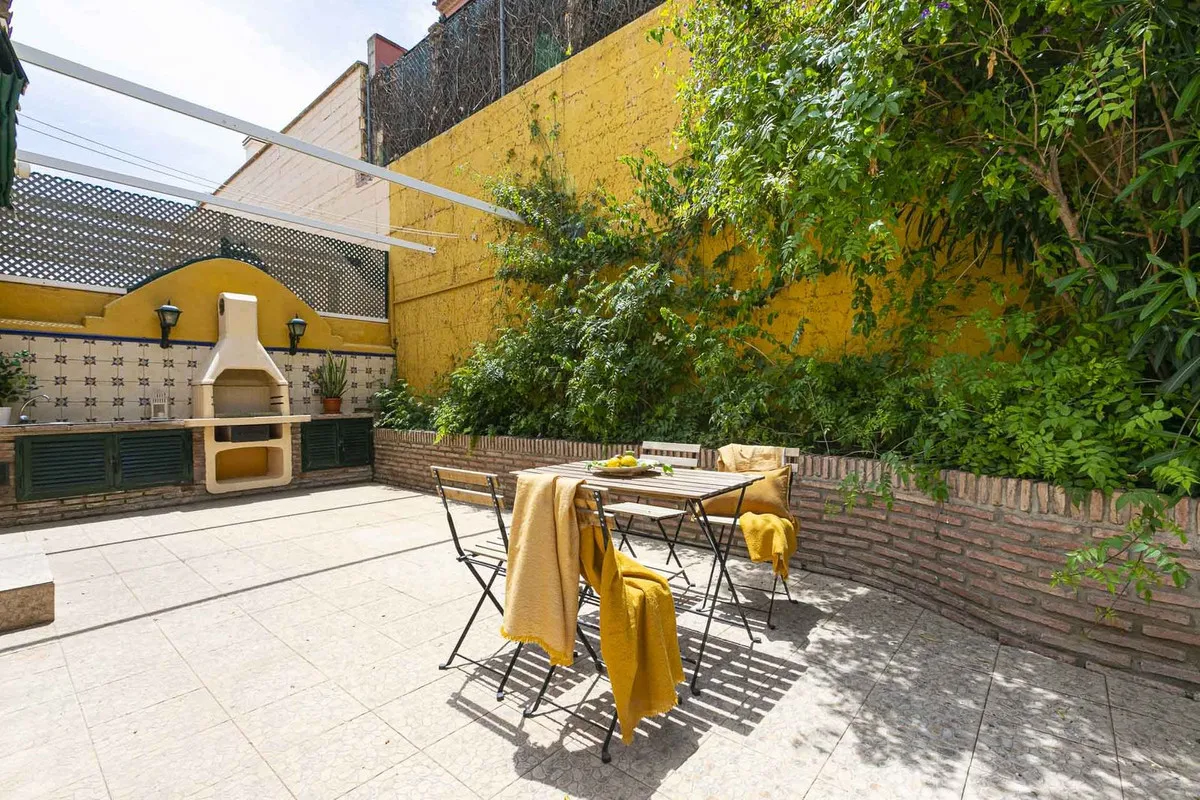 5dd19052-1458-4436-9959-a1a4831f8cfb