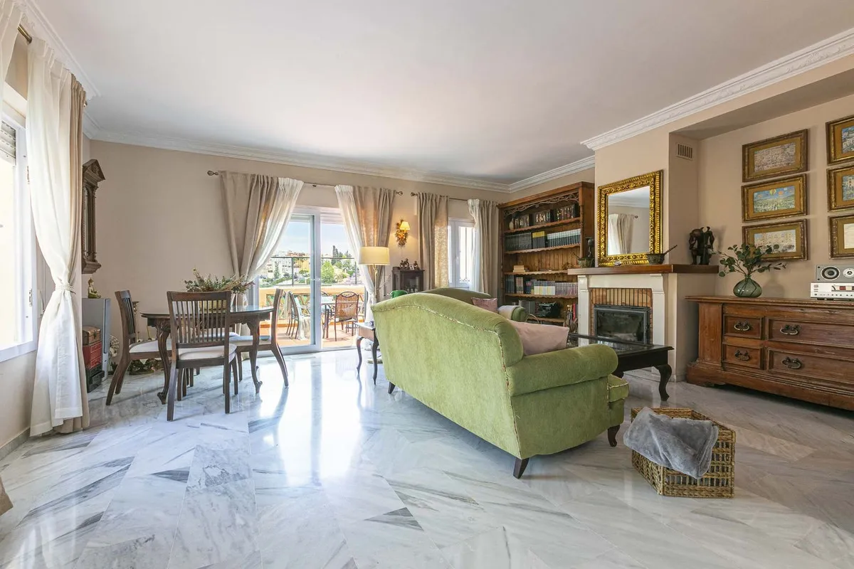 eb7d6250-632c-4e03-885c-25a1fc6acf50