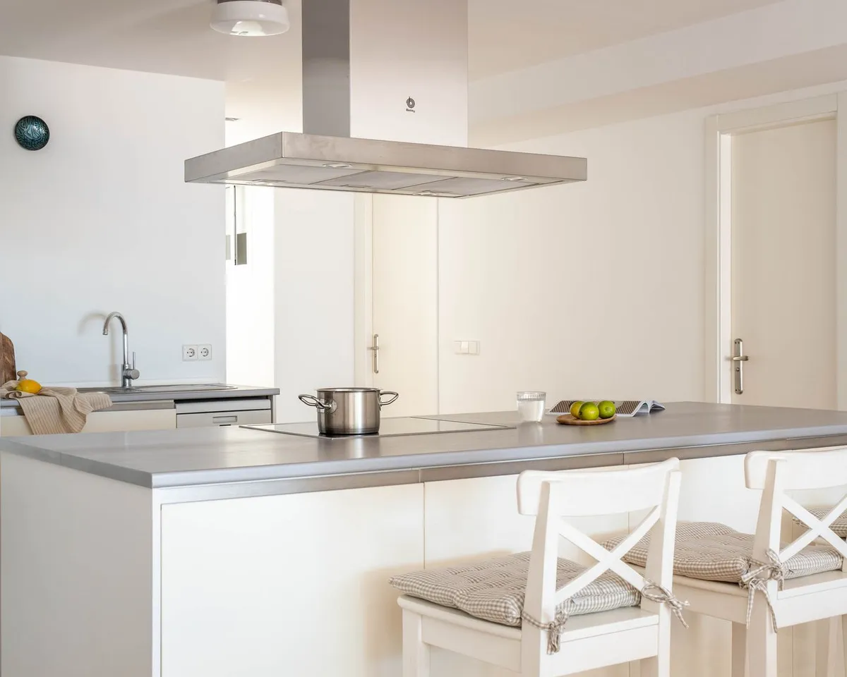 6a95eda1-bba7-4c47-9072-a78105fd88ea