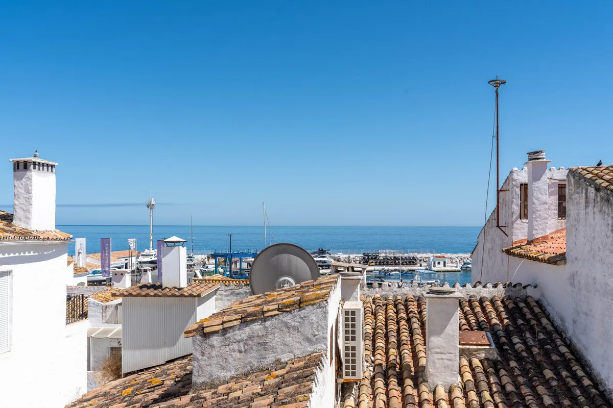 f0f3345b-496c-442c-8ed7-bf0e2297e2df