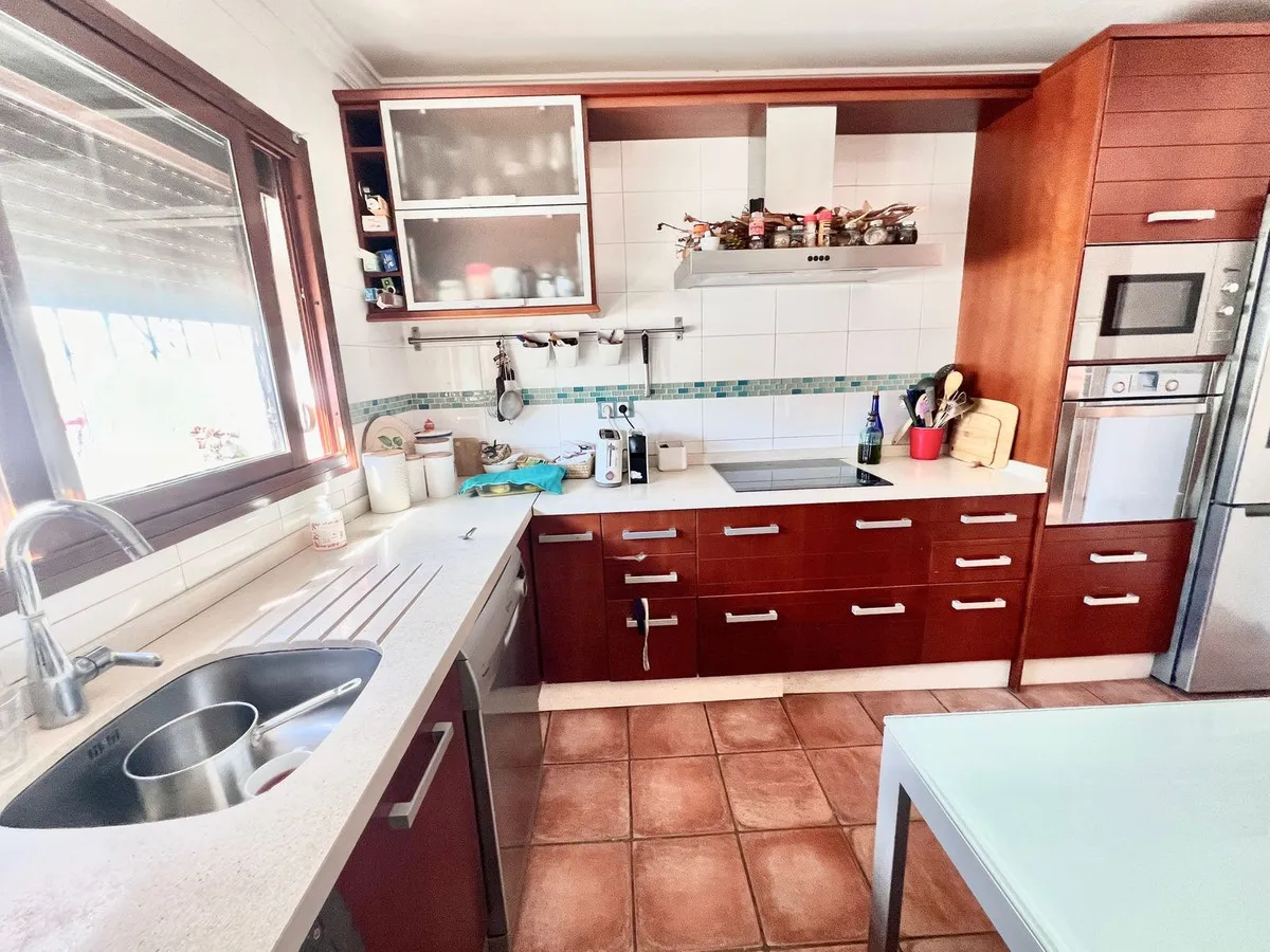 50a461ef-9692-436d-b989-3b1b01471b11