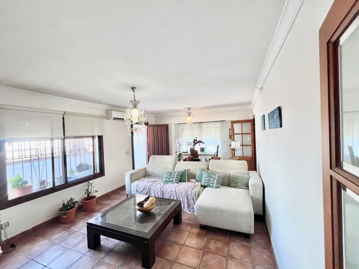 67497606-e425-4685-af55-f38c2a301749