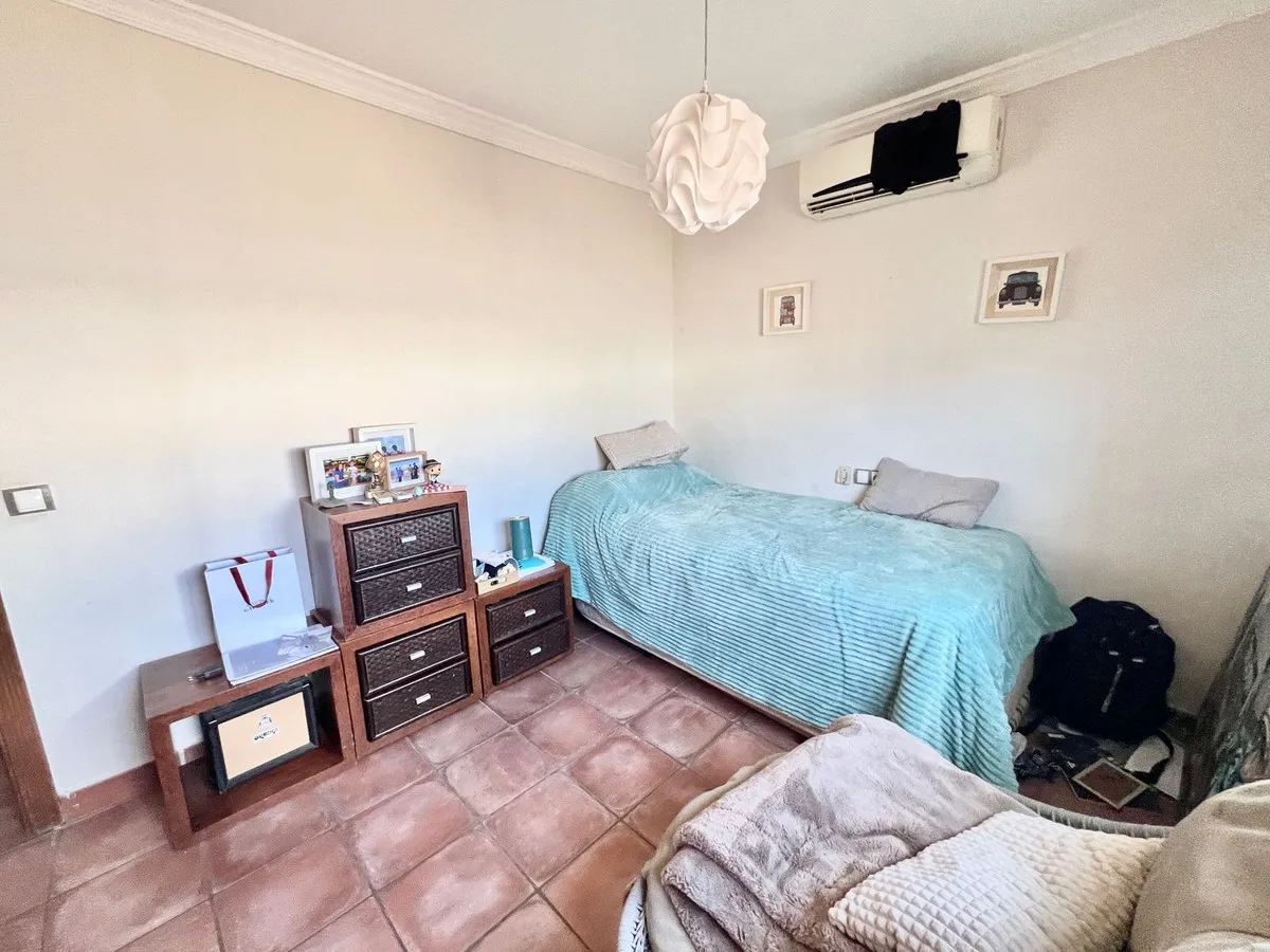 a5408536-5d24-4bb0-8f73-4737876bcadb