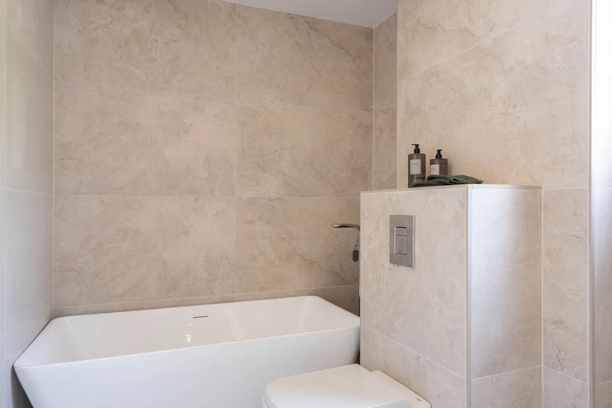 0a0edd79-9779-4708-9244-33a1af019494