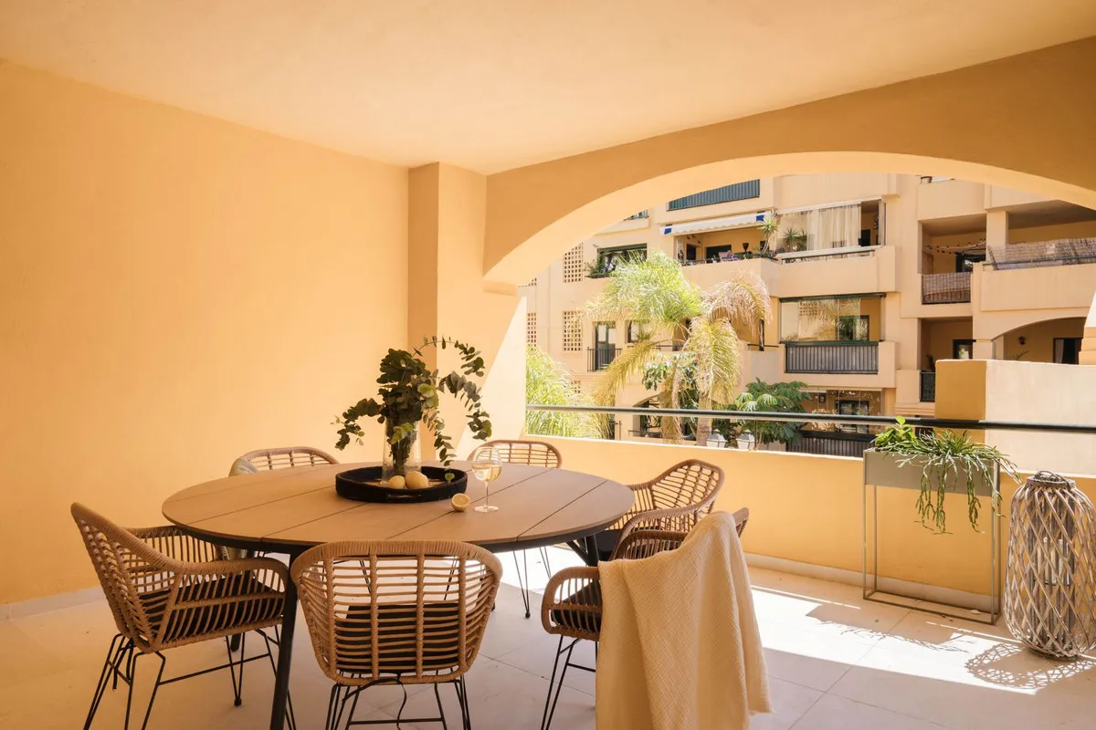 ef9fdd51-fb26-460d-8a1f-de8f3267178e