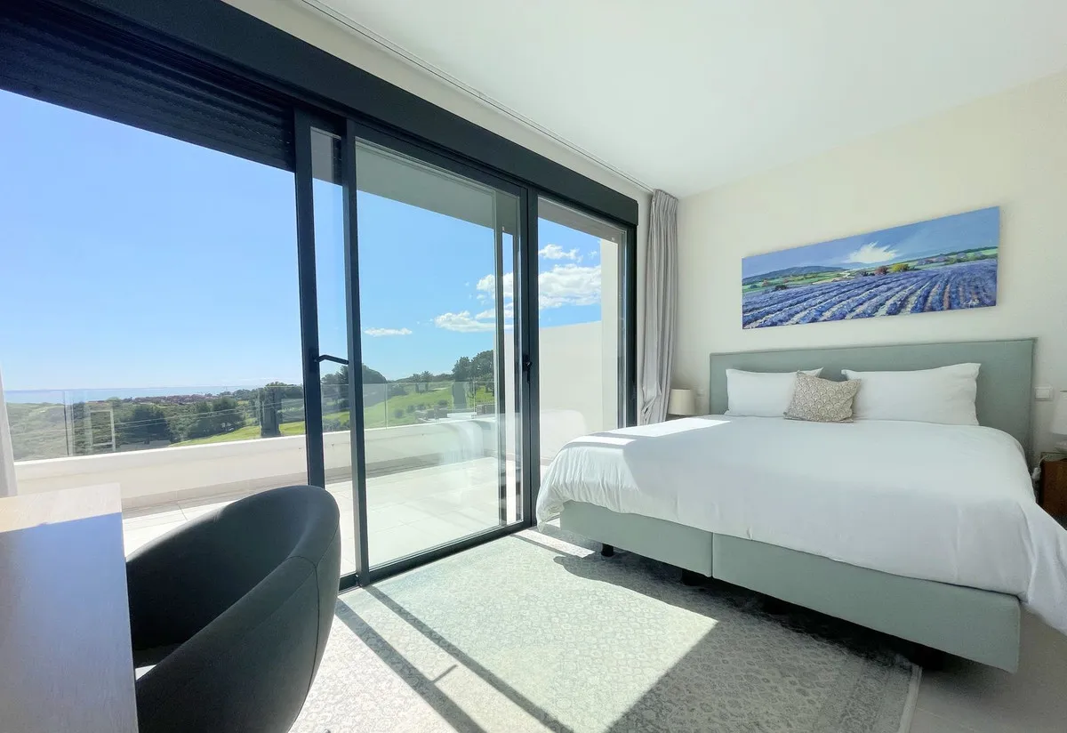 2e7ee4f2-0e07-4ecd-a1f5-c6096abb75b5