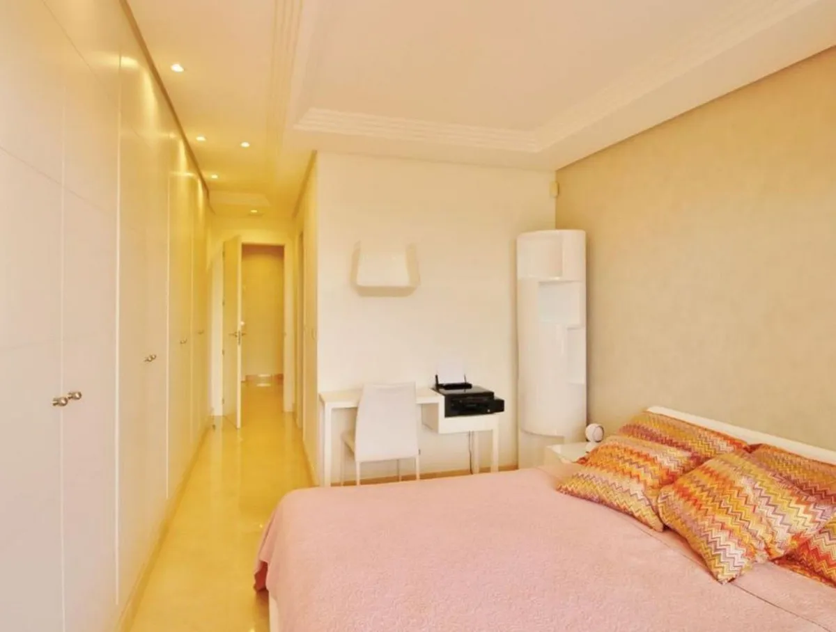 4c0ab47a-4f80-4181-966b-faee805262d2