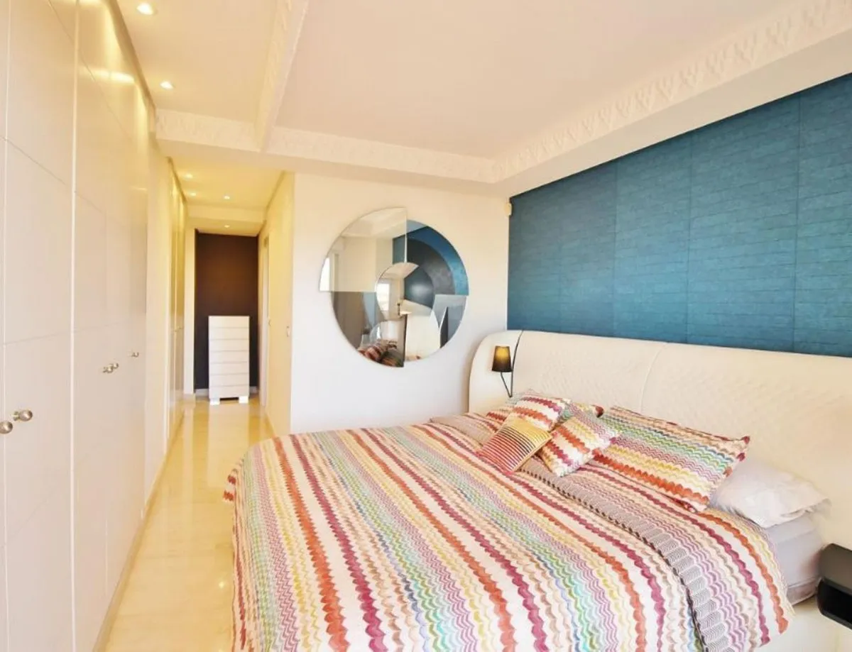 8beec317-73af-4bcc-a565-6520bef62a15