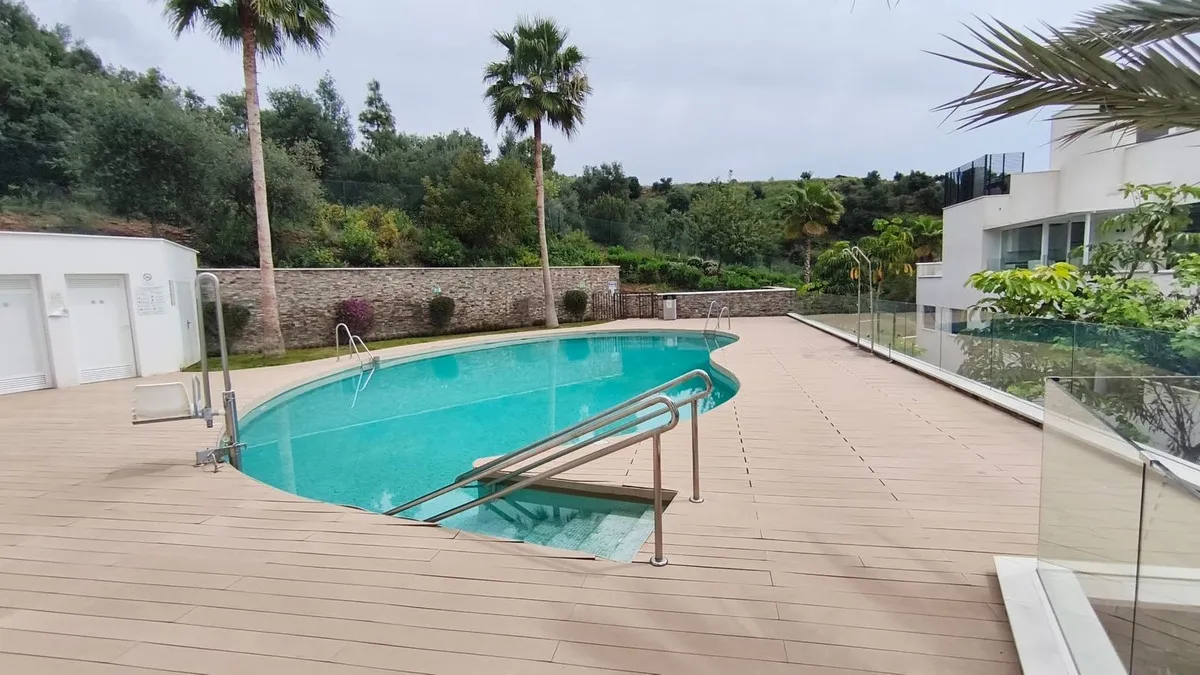 66cba632-9993-4bd9-97b9-82f59797eed6