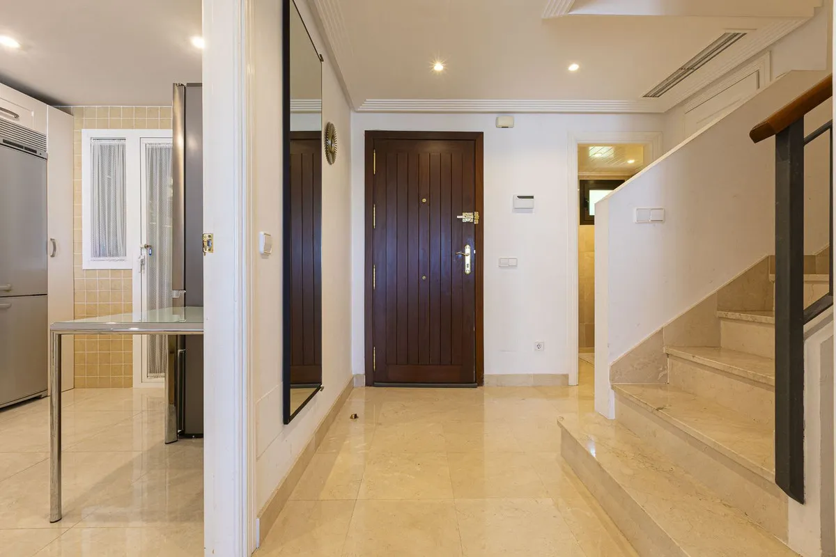 2dcf984a-34a6-4a69-87d7-bfdb4ed51984