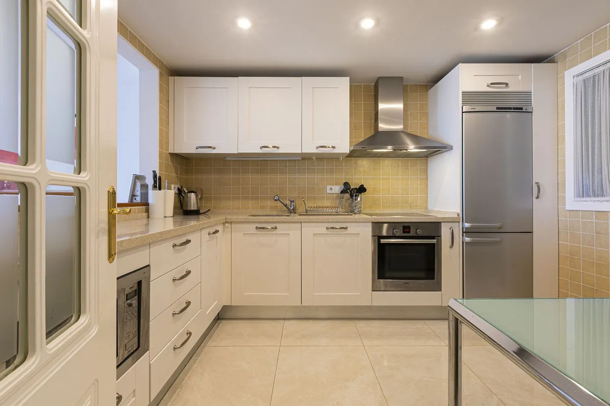 2dddfd23-5b57-44c1-a769-b100cf2f5aab