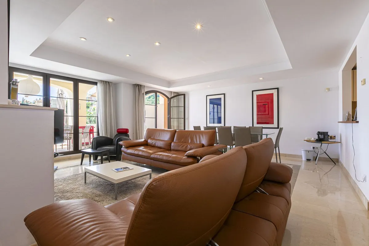 5d4158ef-1298-4482-a2ec-fb118376aed8