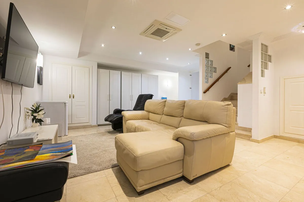 65919d52-4cb3-4288-873e-a2d1c1cd560d