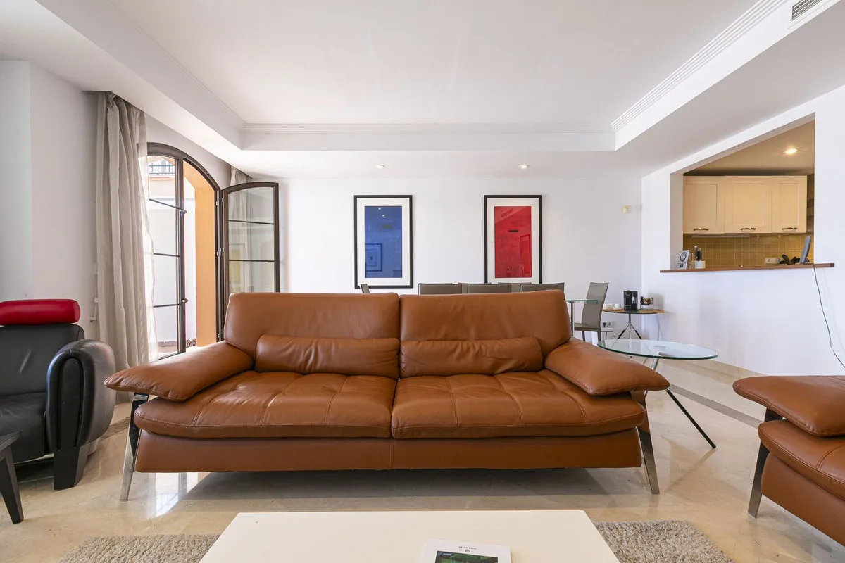 b052a416-4571-4a05-b494-6a8c15f3469f