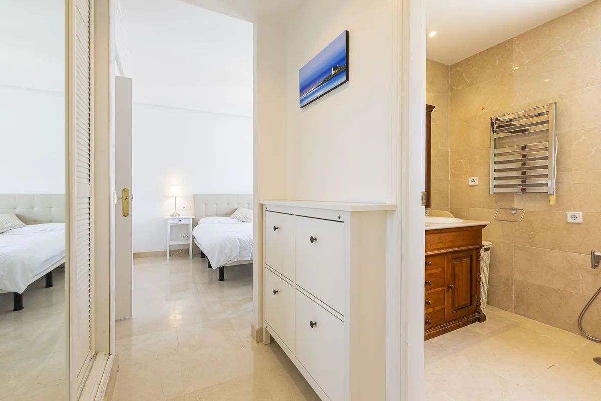 c576132a-6d7c-4de6-ab9d-3aa45660fcb3