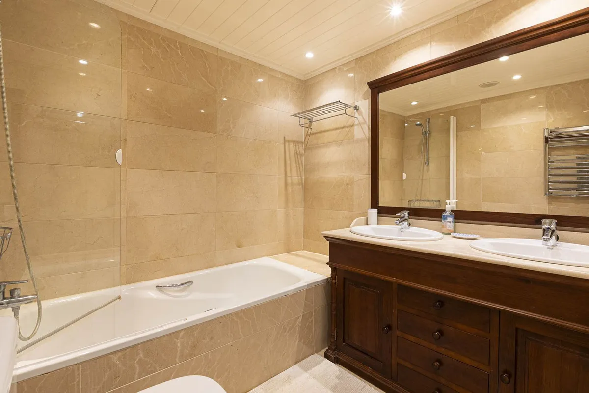 d6d6767a-ad18-4b04-a3e4-48f2a7f58df1