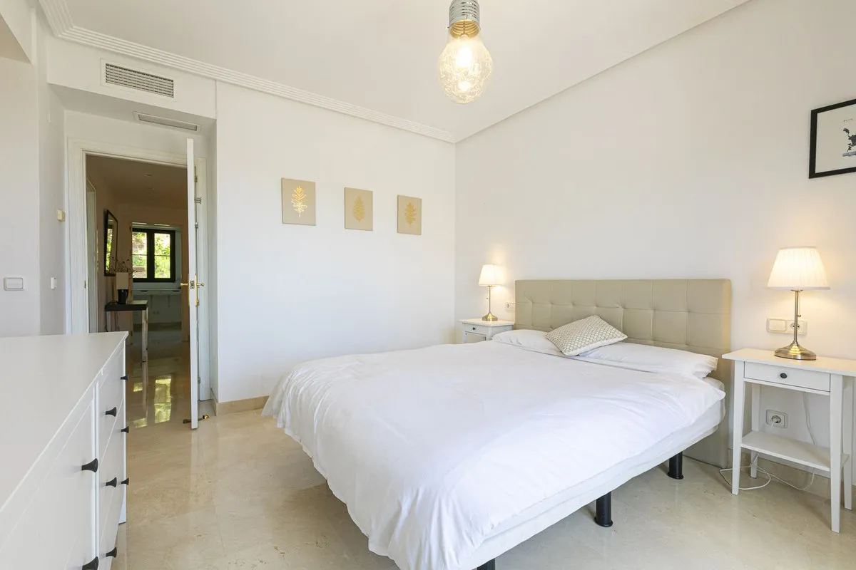 de0d6a7d-6854-482f-ae18-0f4547841c16