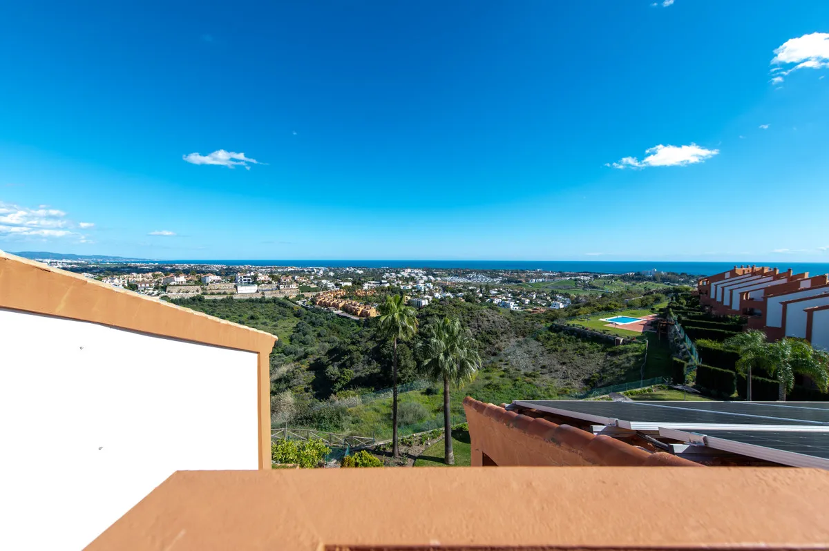 00d4a54d-580c-45c9-b92e-e7a5beeda48d