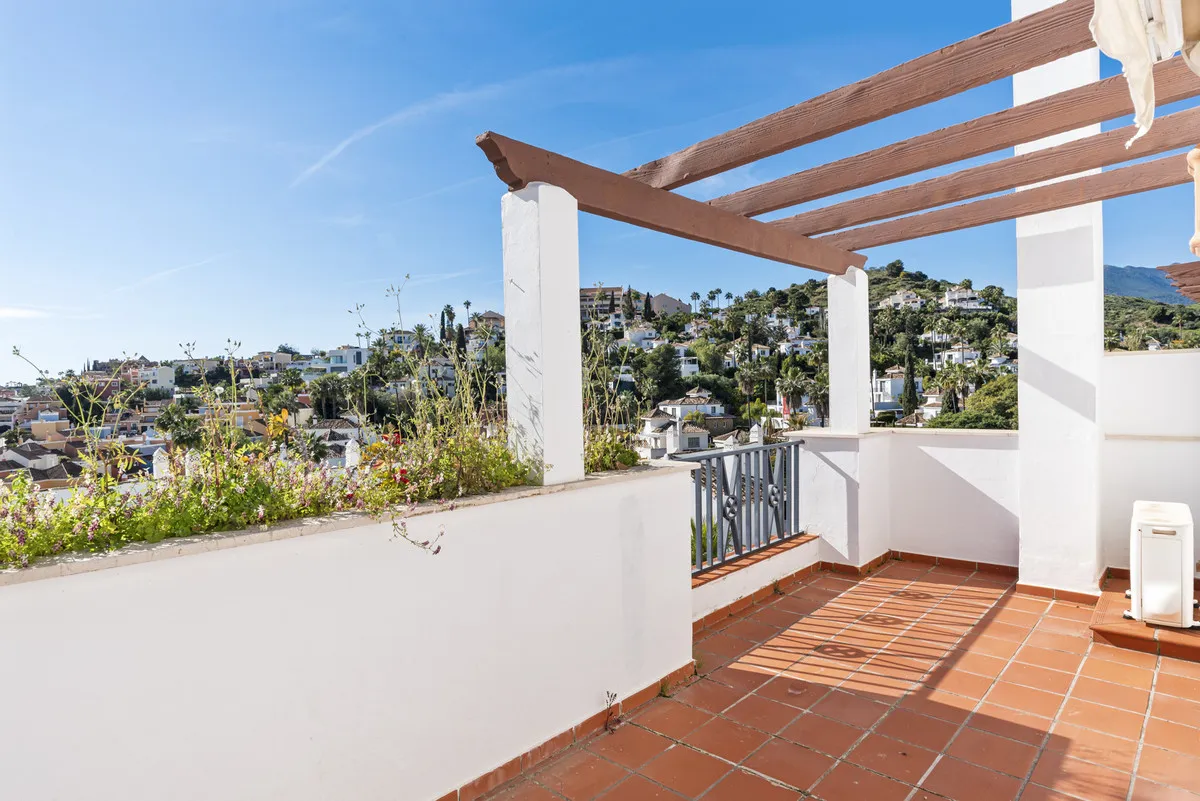 f61b4902-5efa-43b1-8203-182cd4395994