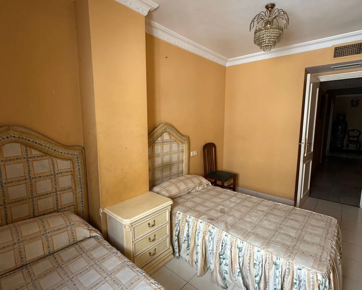 5112f628-13a2-4193-93ad-7d0a69ef67f3