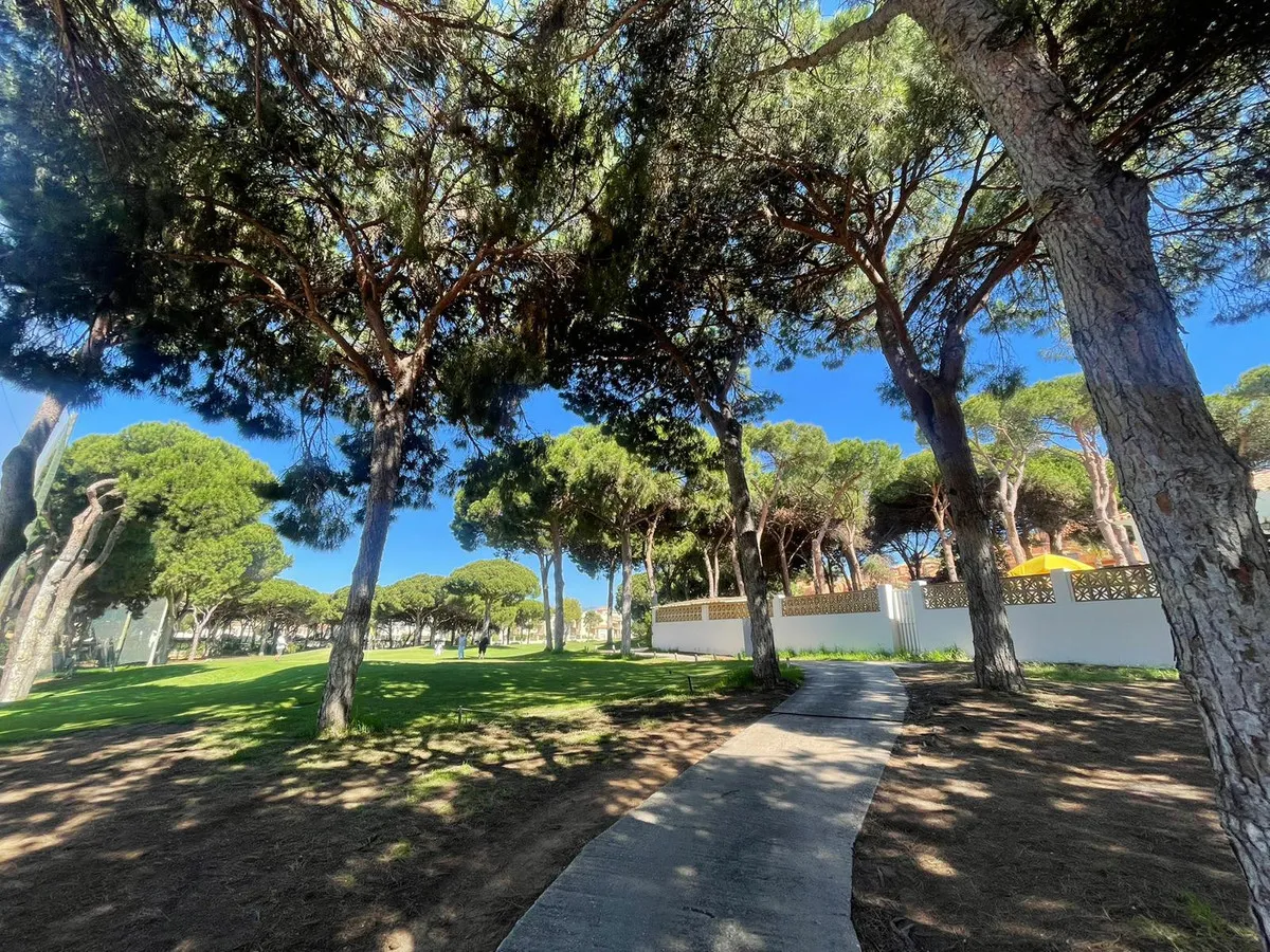 8235a031-4e9e-438b-b465-edf84fec22ab