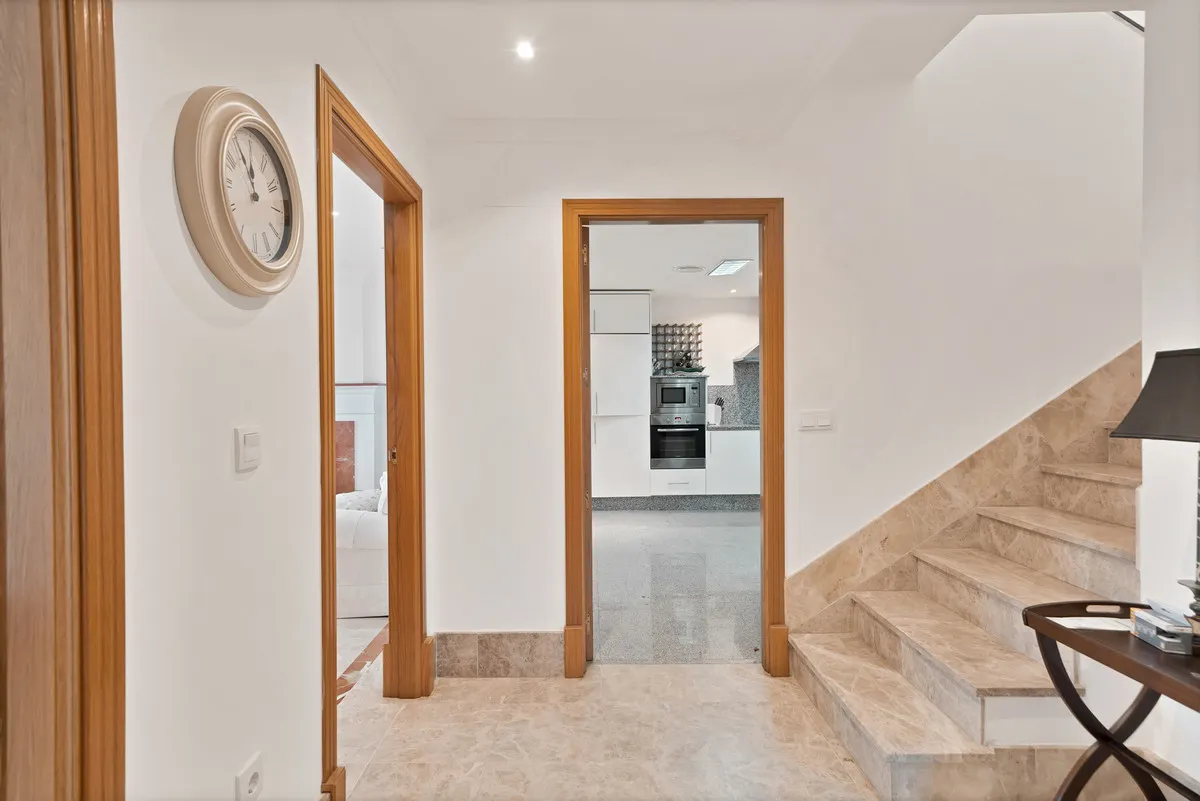 3b307375-c6d2-4247-83f4-5d20eeeccefb