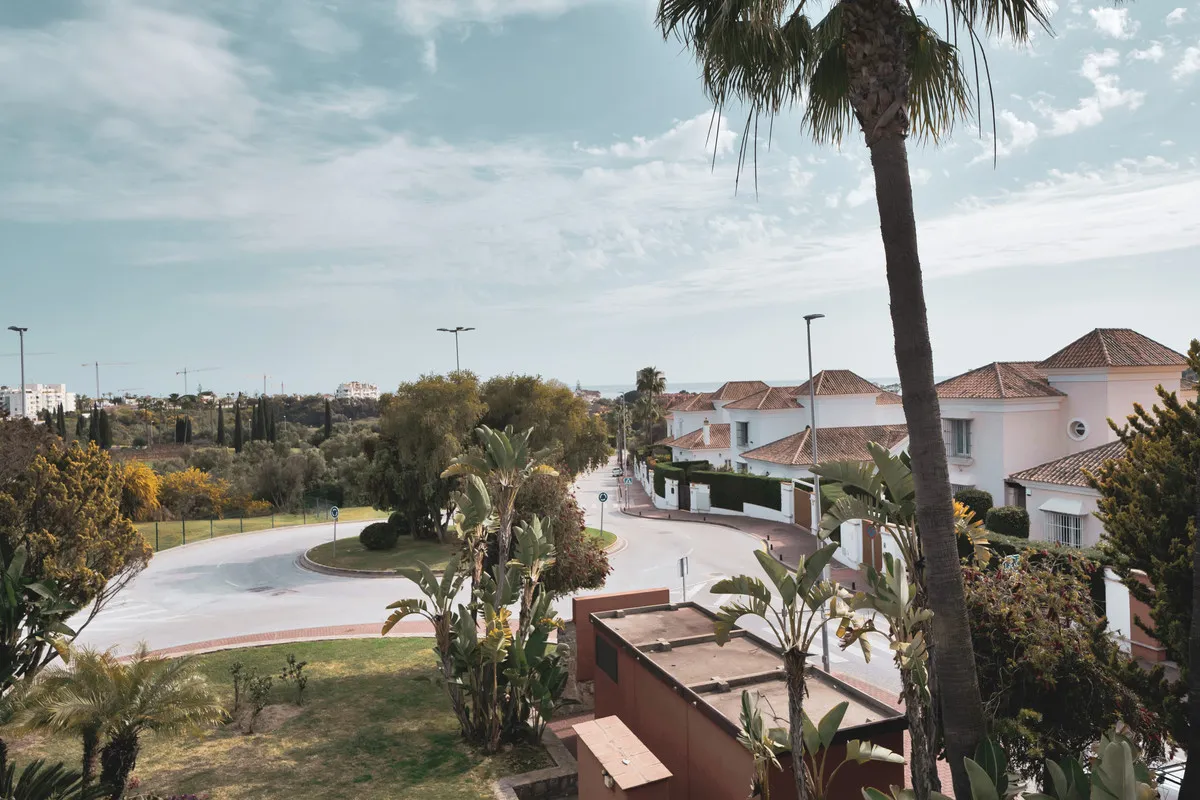 5240166c-d5c8-4414-9330-7eea601b6ff8