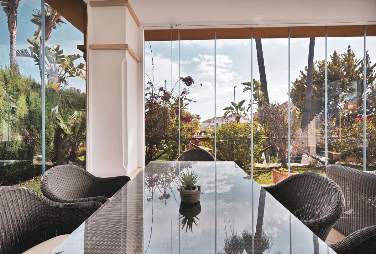 d0628b24-3d4c-4089-af91-54f9e9f028e3