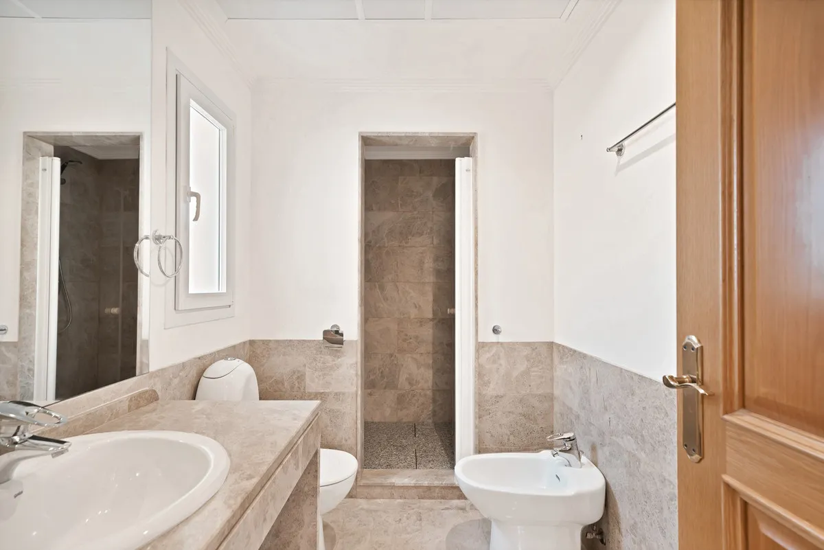 deaea294-4db2-471d-953e-32920a217c85