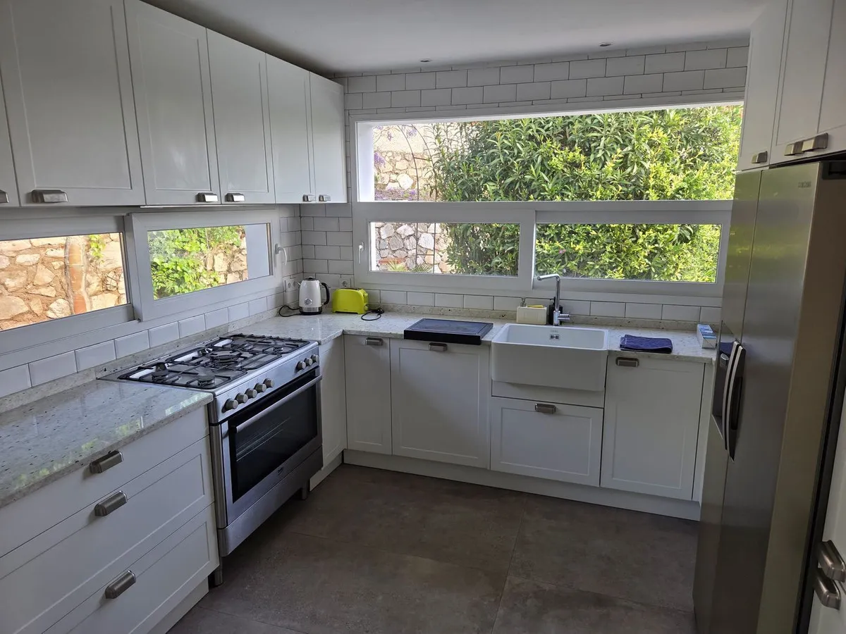 222f05d9-8a60-49c2-a53d-084fc8a28eb3