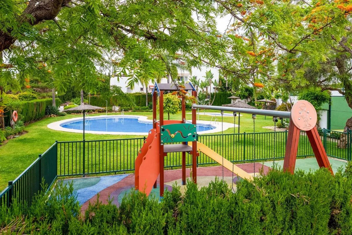 035381c1-5b95-4cdb-951f-fef47237f7e5