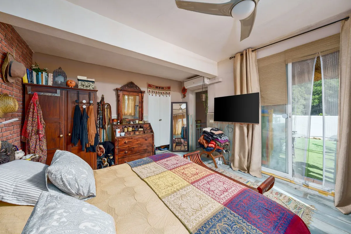 15c0c97c-e7cb-4523-842f-23faabb3b38f