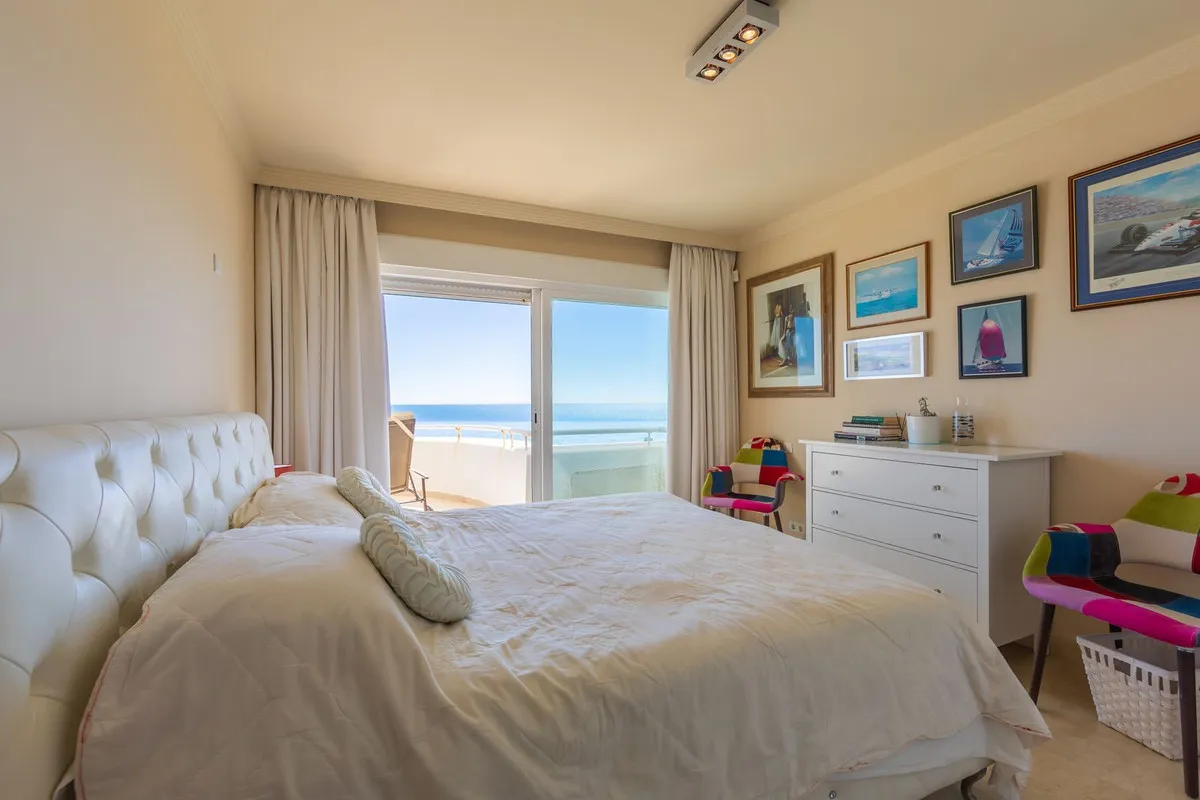 18d57d16-13a8-4bb9-8578-f4feb6037f26