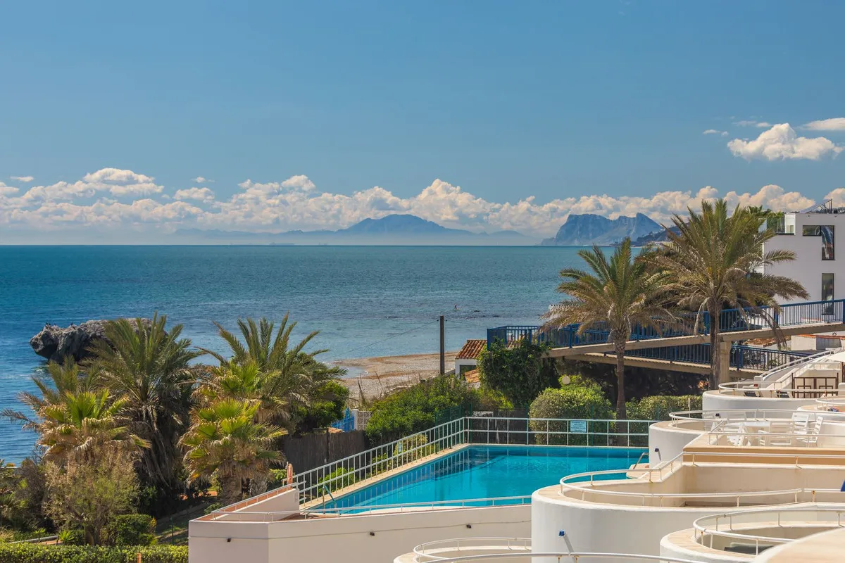 4ad252c3-9085-4a5b-bcb8-fe5a117266a0