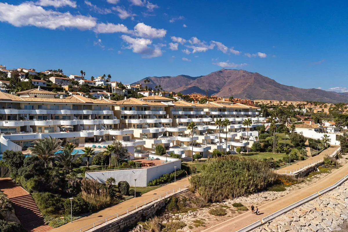 79104c81-07c2-41ca-a3a3-5ab9b55f8922