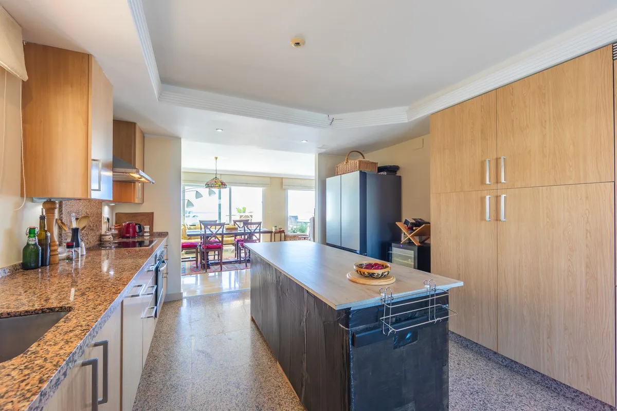 a847ef89-0174-415e-912a-77e55f427d65