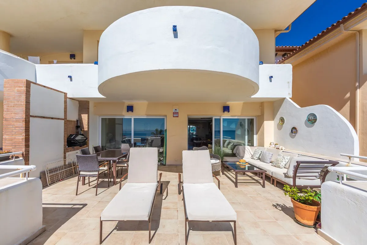 c67ed592-9de7-4a55-abbb-4baeb6d823e3