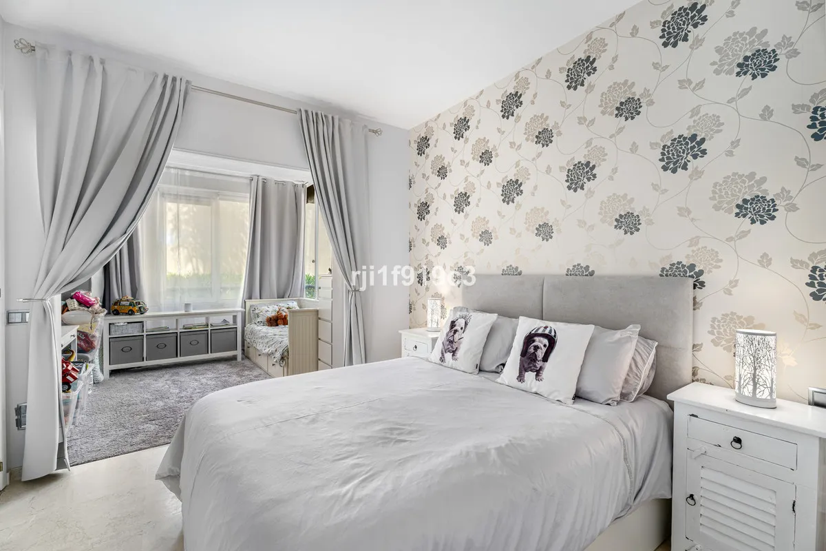 da4a3a57-6641-4f54-9cf1-541ac06b3c28