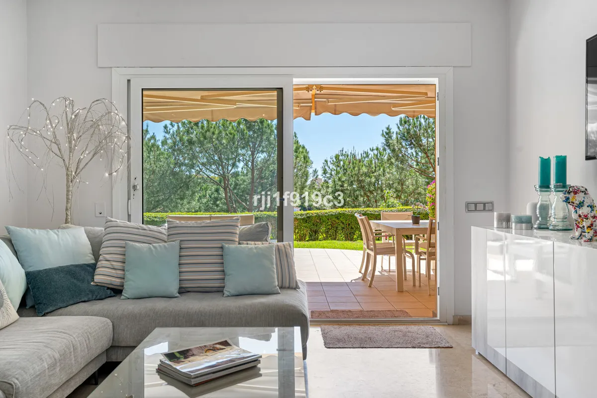 ea8a8e03-42a7-4352-bc8a-734bb859fe97