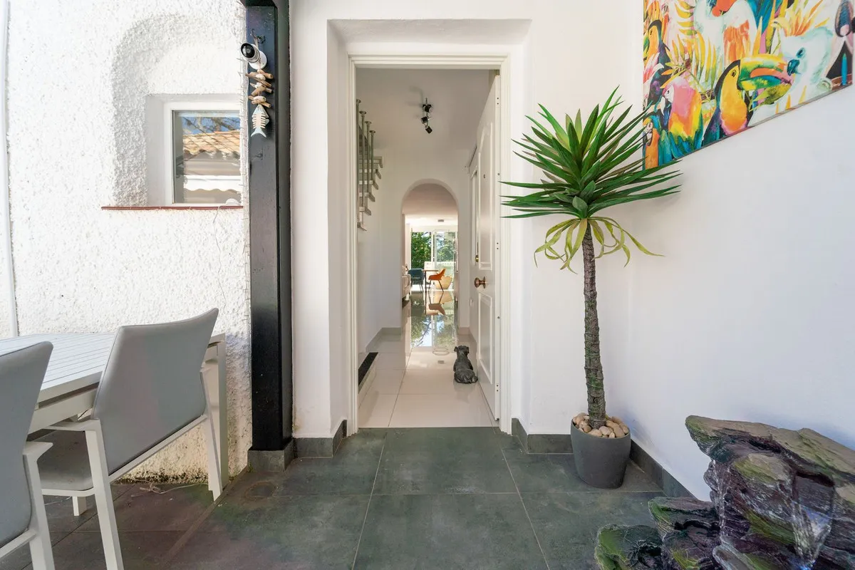 5d69c777-581c-4cb0-9c7d-d7ab68610c56