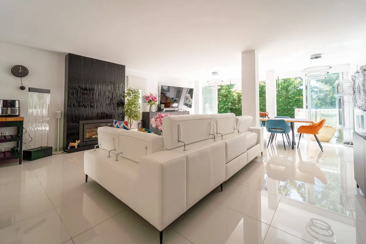 cbac7d37-91f5-45f2-9bbc-60fb35338073