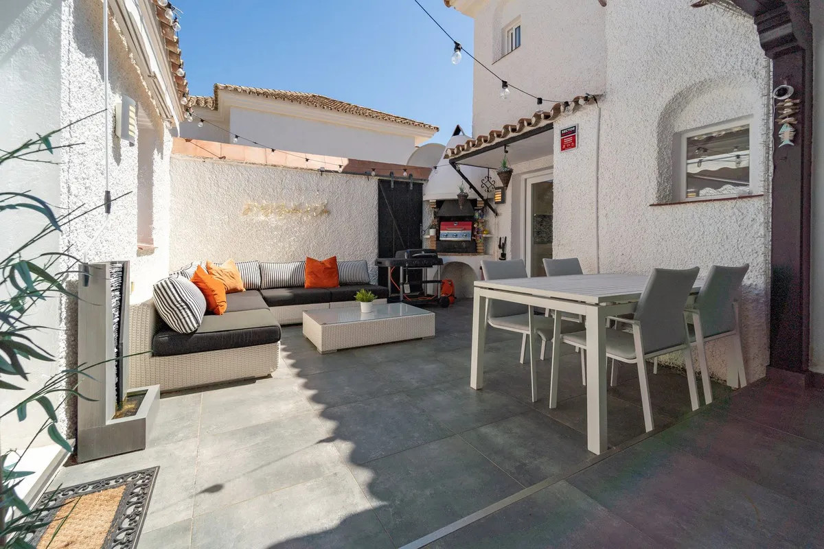 fb169cce-8337-4173-b7d2-f988cbd8eaea