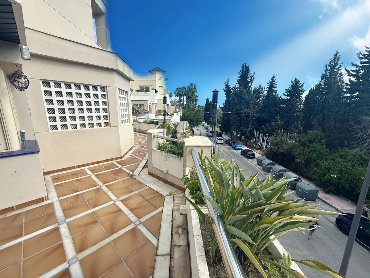 a4c11cca-5705-4837-8d14-c50582bc0632