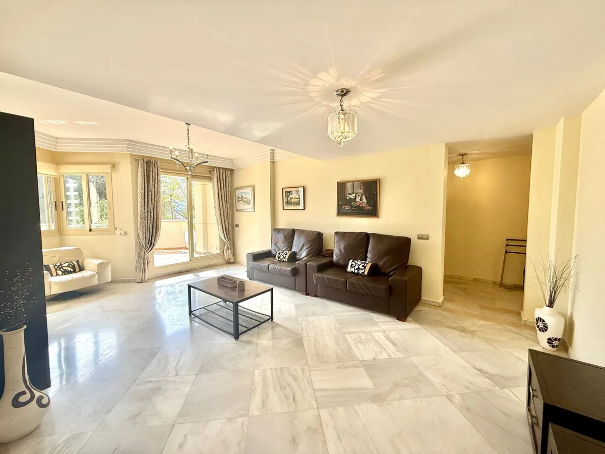 e8a09a18-bdf2-40ef-88e7-e51fa8609be3