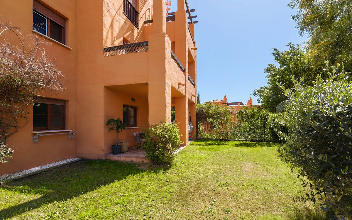 4ae1d753-b5c5-4427-8e99-ab2fbf51b06b