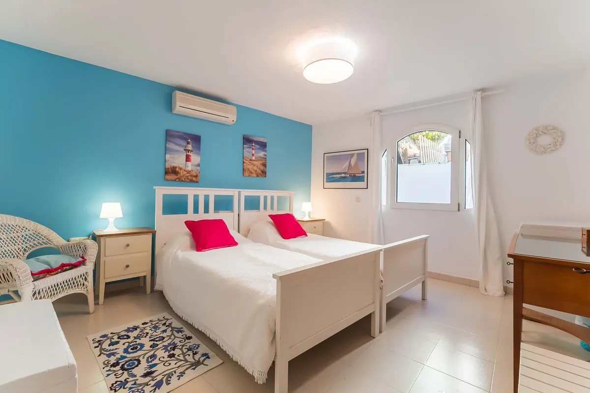 2654c2a9-ab82-4ad2-894e-37dc390a0b92