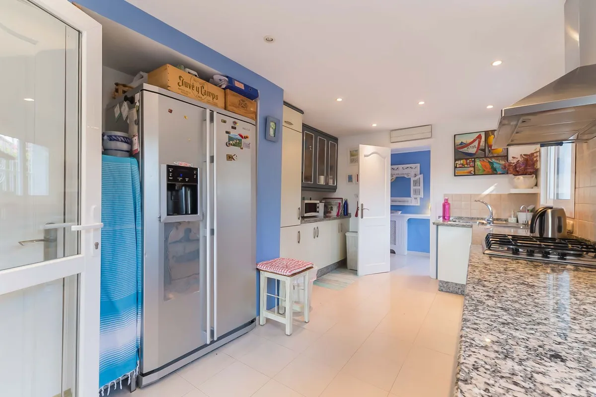 5619d035-0023-48d2-88d1-79cab09d25a5